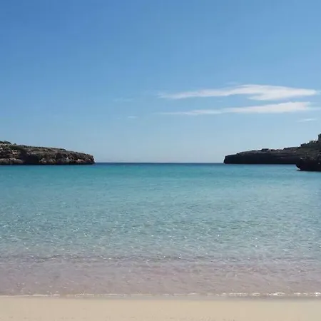 Apartamento Frente Al Mar En Portocolom شقة *